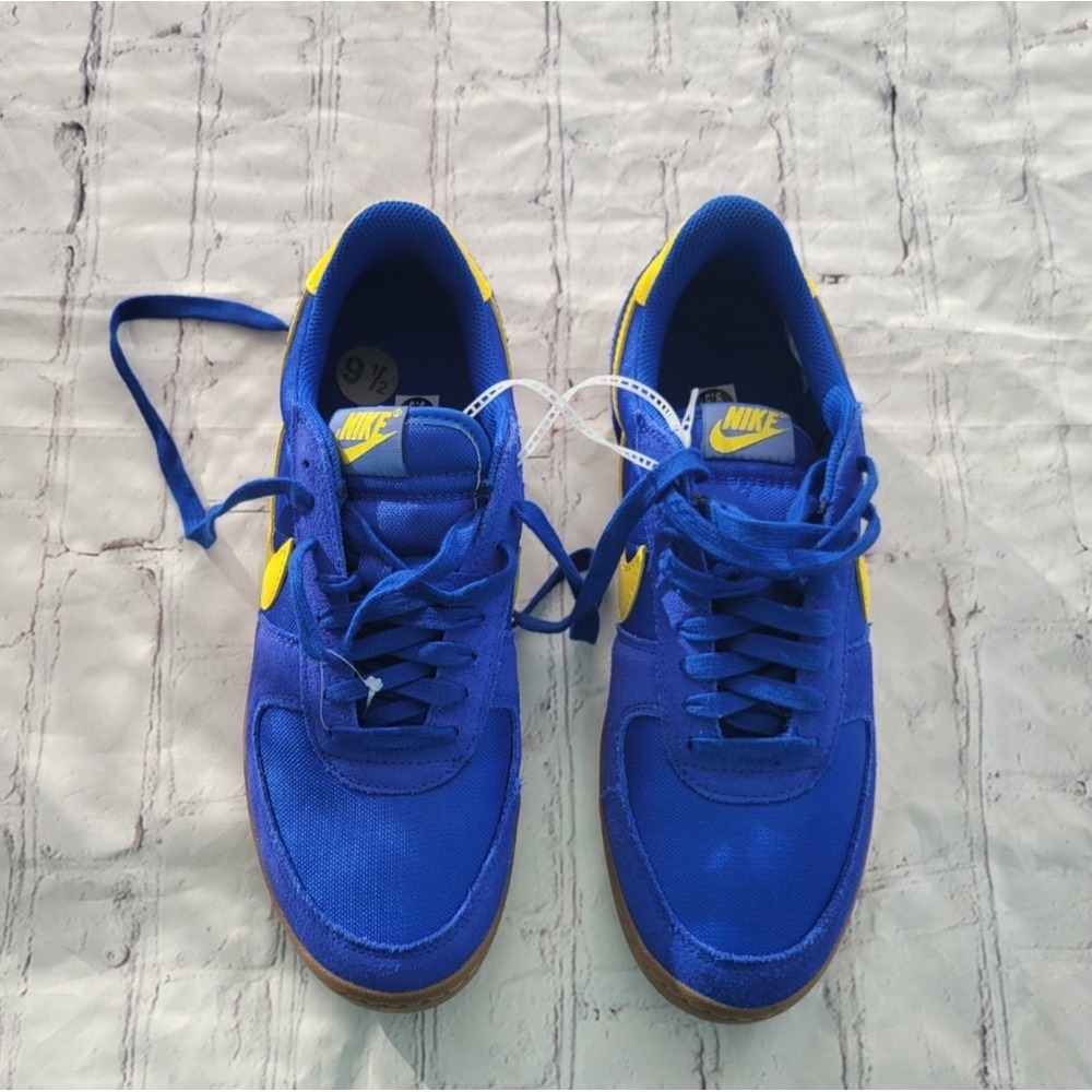 Sneakers color Blue, Yellow  Size  (9.5) Field‎ General S&T  by Nike NWT